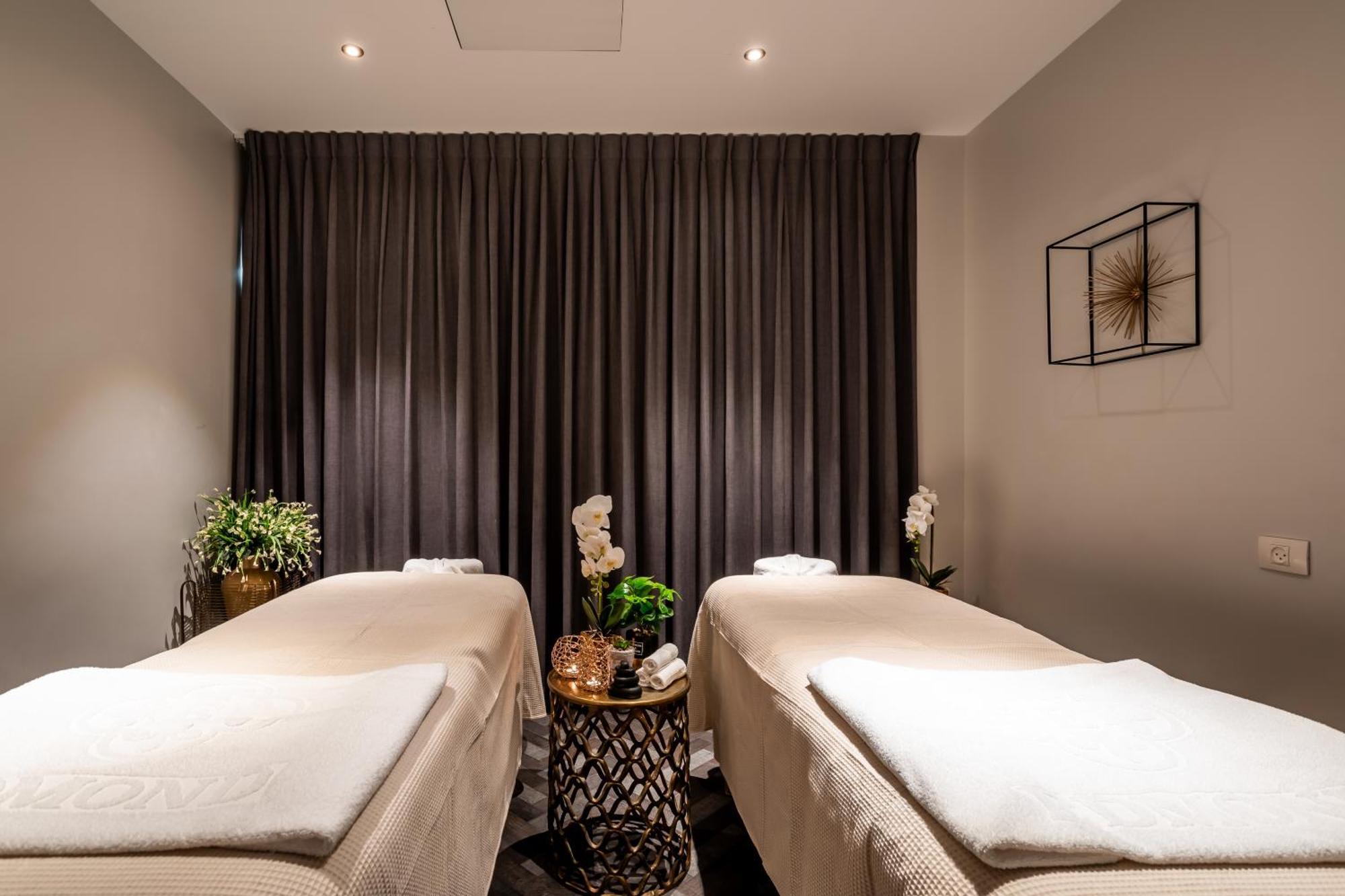 Edmond Luxury Hotel & Spa Rosh Pinna Bagian luar foto